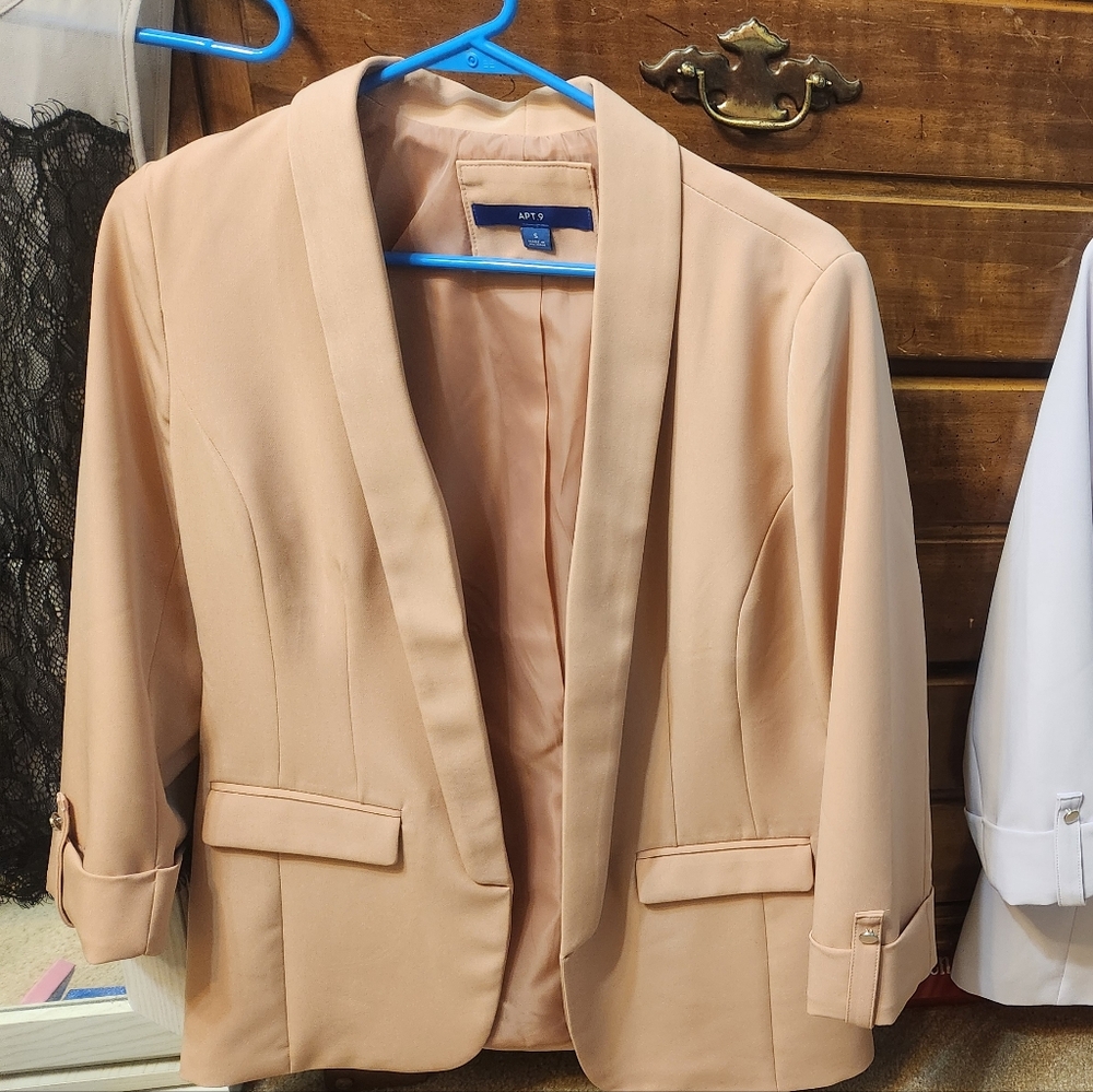 Light blush colored blazer